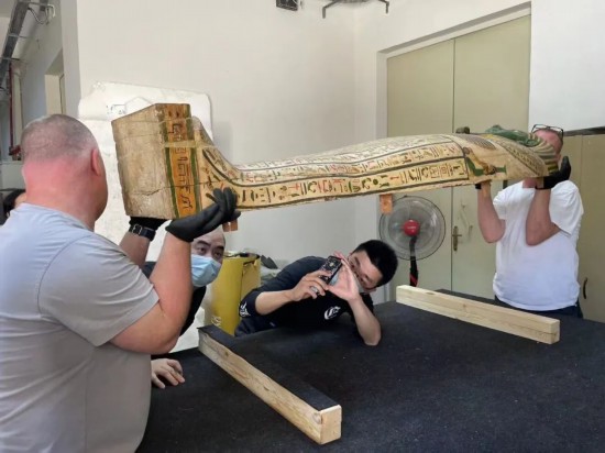 凯发AG：788件“金字塔之巅：古埃及文明大展”文物抵沪(图4)
