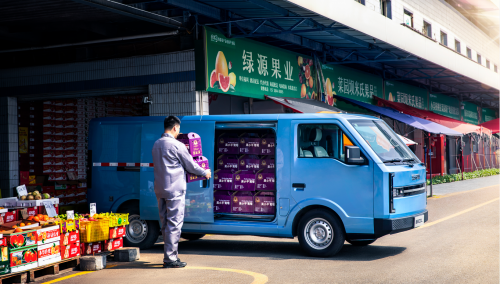 众多物流司机口碑力荐鑫源E3城配物流好车(图2)