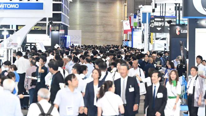 出海记日本LTT展8万人挤爆展厅！中国物流装备企业找准“出海”突破口发力共塑海外影响力(图1)